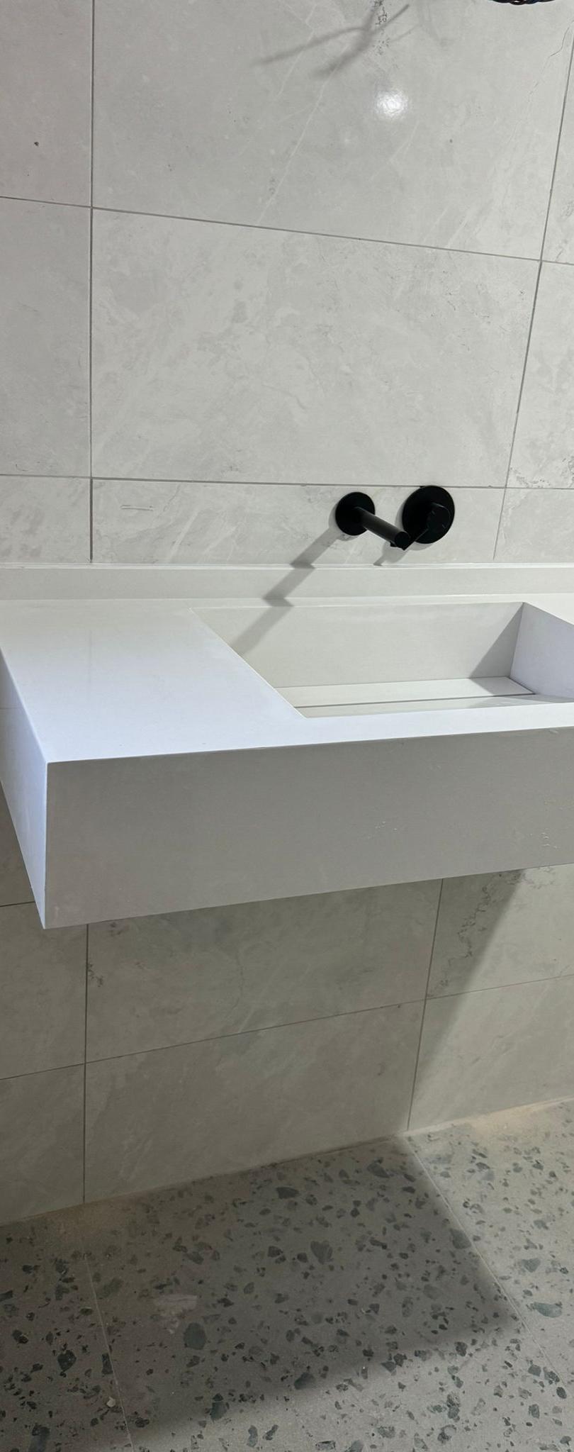 PORSELEN HİLTON LAVABO